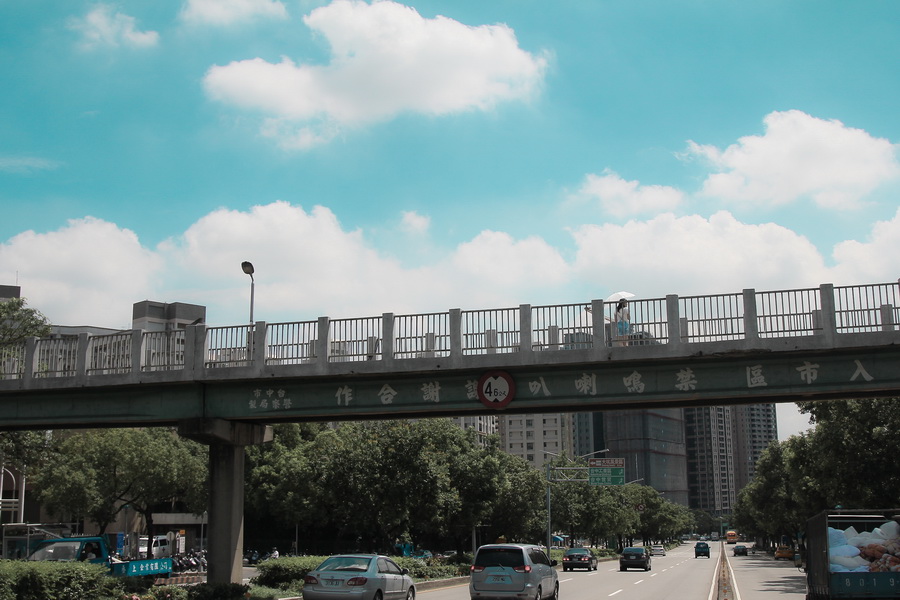 http://i.dcview.tw/gallery/201208/aab1a74a4f1283cf01296e0b3451e3fb.jpg