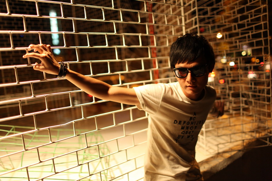 http://i.dcview.tw/gallery/201208/b853a946006305e34bb35d23b5df3dfb.jpg