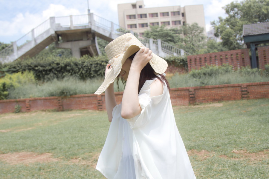 http://i.dcview.tw/gallery/201208/b946fd70d9bb413382d662d57a5f4214.jpg