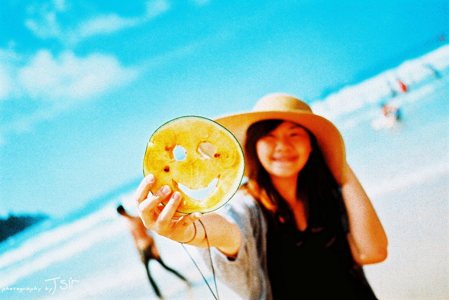 http://i.dcview.tw/gallery/201208/bba36181d7afce1161a8e88de782b09a.jpg
