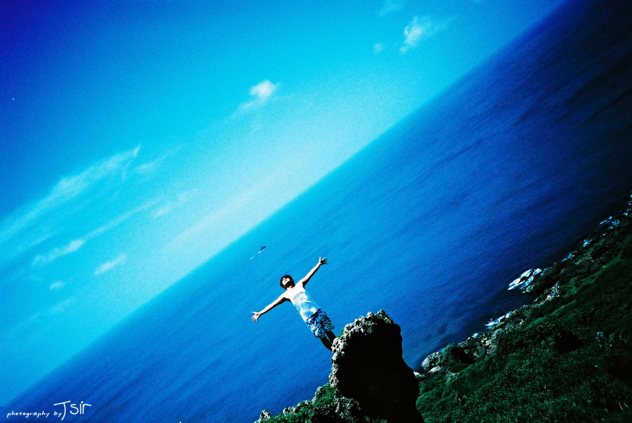 http://i.dcview.tw/gallery/201208/c24373945cd868573a854246dec8752e.jpg