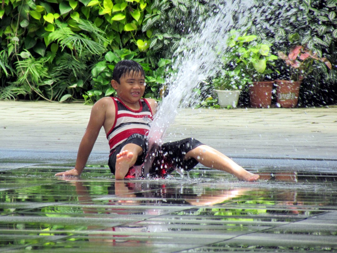 http://i.dcview.tw/gallery/201208/cd23d0c7a5e0b159328d54a8de6d46b8.jpg