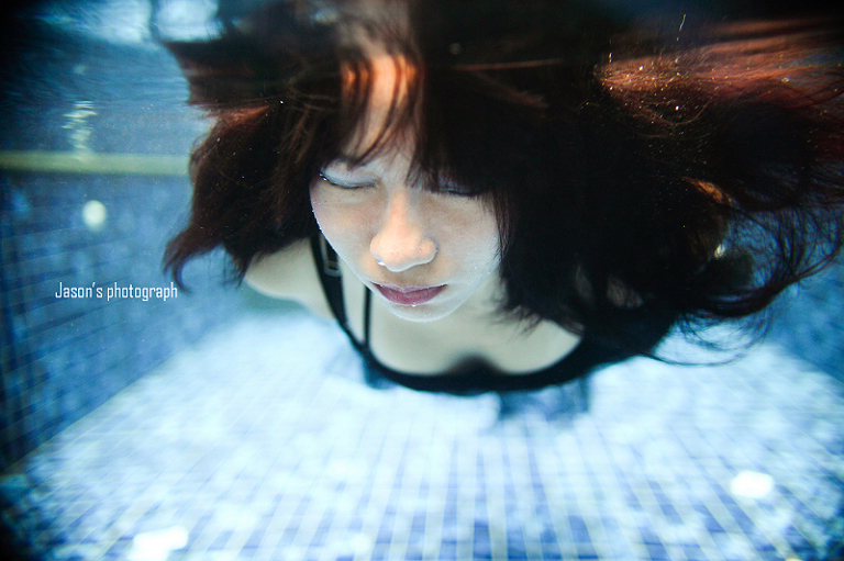 http://i.dcview.tw/gallery/201208/e5cf8b0c0b51b600e022c5d533a8d63c.jpg