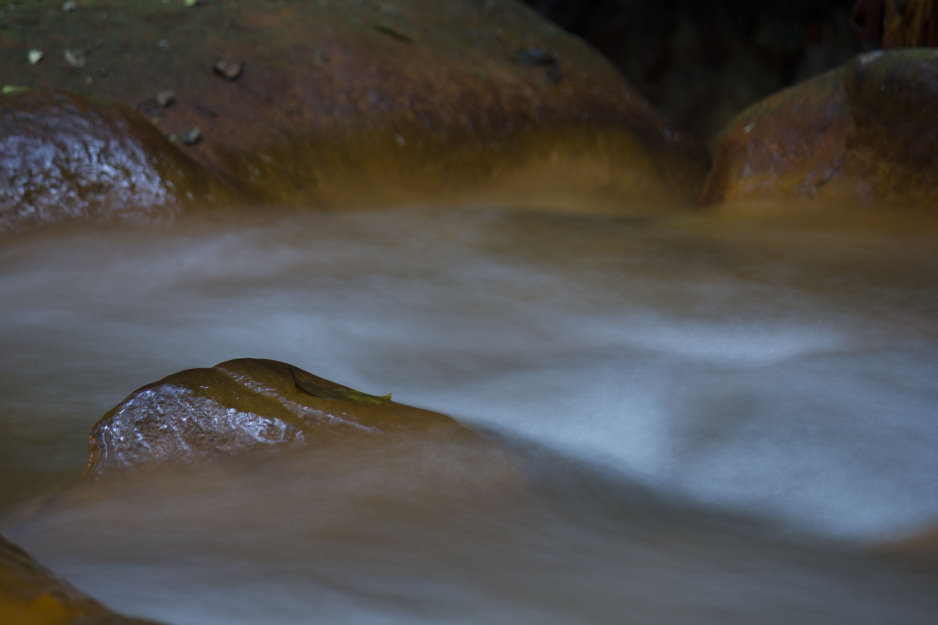 http://i.dcview.tw/gallery/201208/f24a763add533b56fa47ce97a55bcce0.jpg