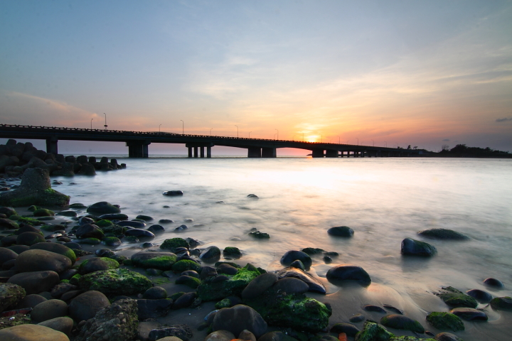 http://i.dcview.tw/gallery/201208/f5454f3e88ad75424fcb4b8264ae0dbb.jpg