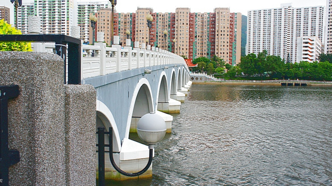 http://i.dcview.tw/gallery/201209/056cff0cd005cbb837d4e7ab4c3f5195.jpg
