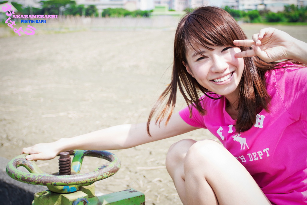 http://i.dcview.tw/gallery/201209/14f5c012e953c7ba4d84679a9750a611.jpg