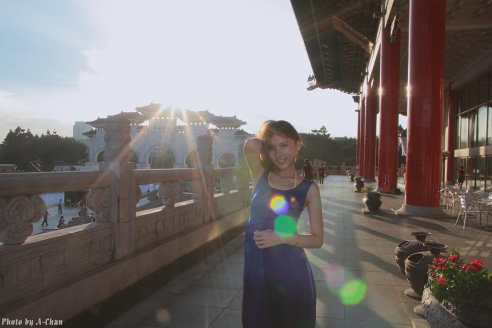http://i.dcview.tw/gallery/201209/1ab4b428f872fe69abbcb6bd556905d6.jpg