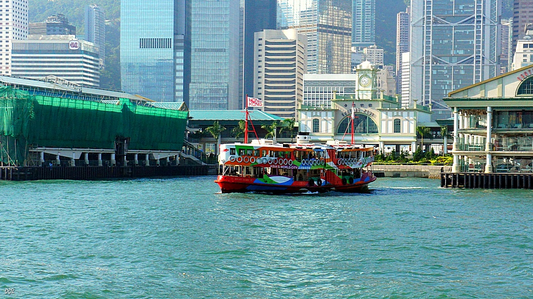 http://i.dcview.tw/gallery/201209/1e018946e483747d09961a3d894ac8f9.jpg