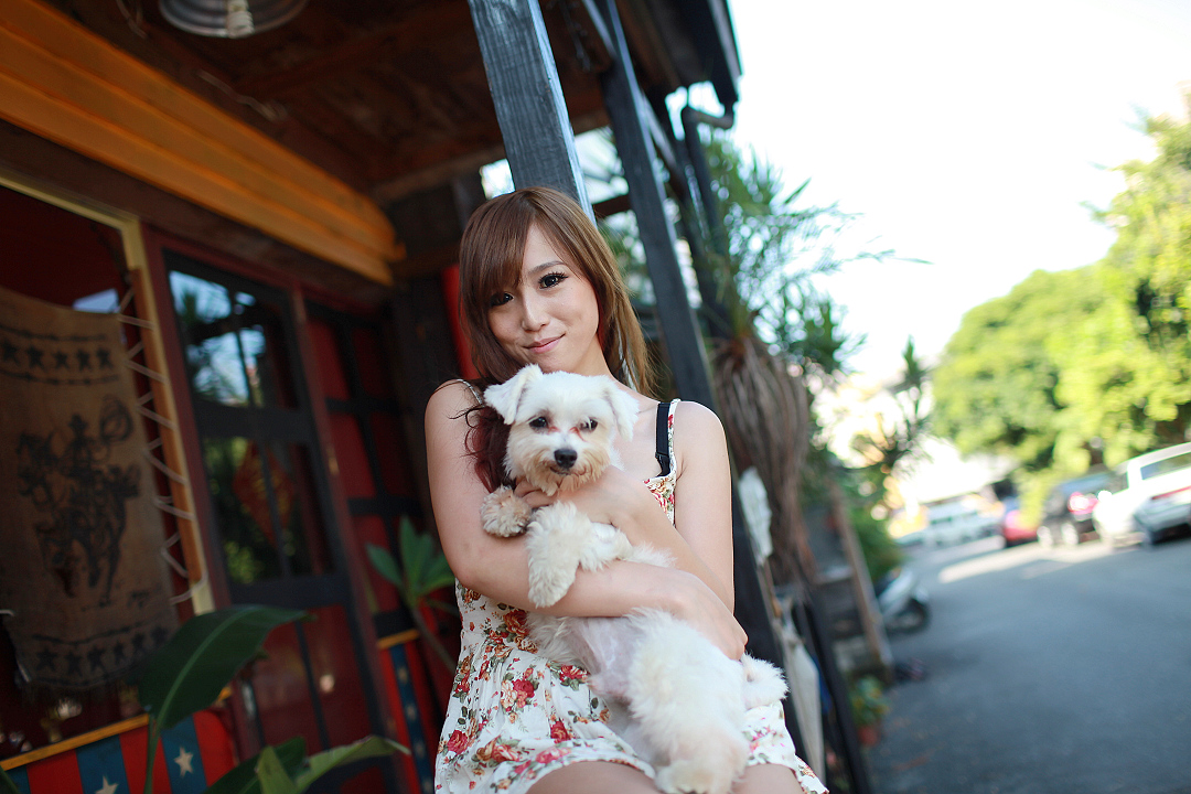 http://i.dcview.tw/gallery/201209/1e46ff77a21087ad84cbb156ff3bee7f.jpg