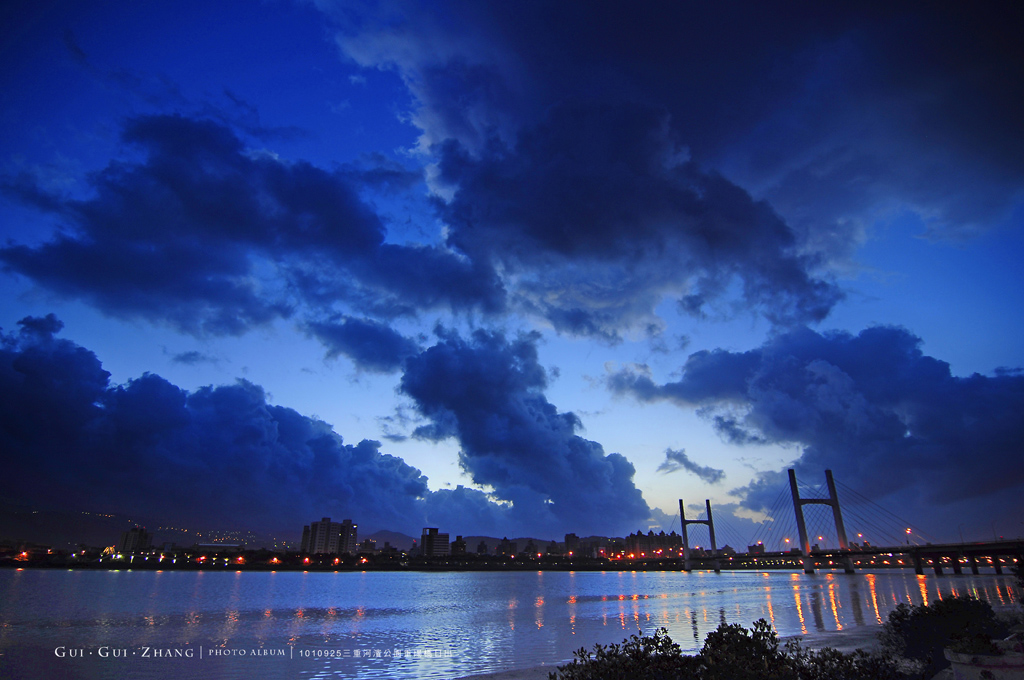 http://i.dcview.tw/gallery/201209/208cf60eafa621556dc7c2bfdbdb6c70.jpg