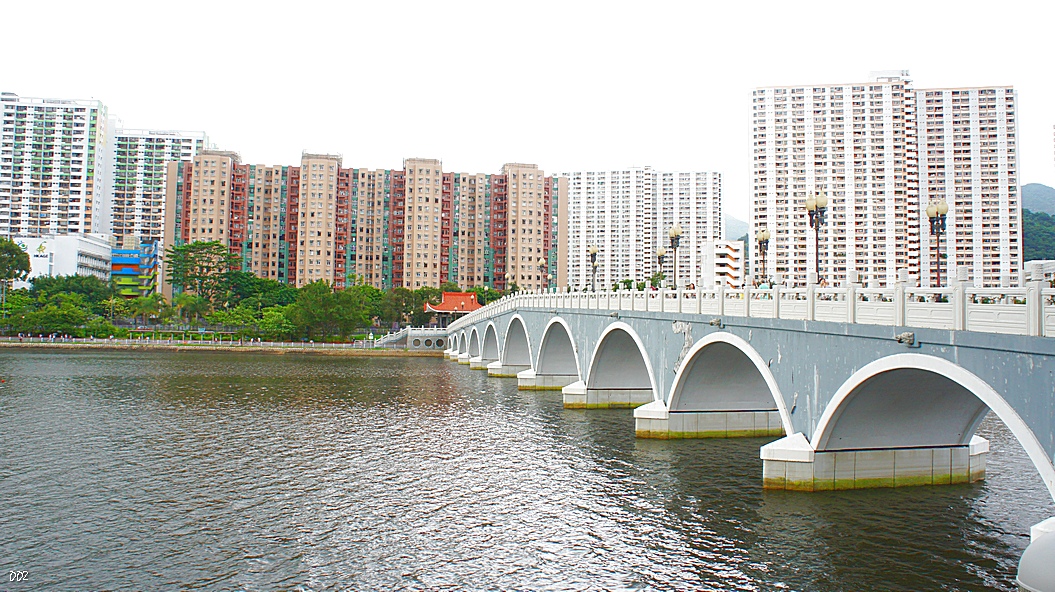 http://i.dcview.tw/gallery/201209/2942ab701cffbc854e2ec05bf80cefe4.jpg