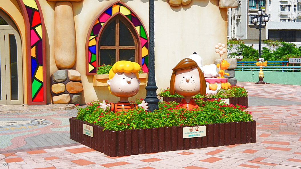 http://i.dcview.tw/gallery/201209/2cca9e984cb3a54103b7604f6c2f11ff.jpg
