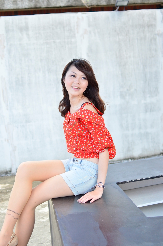 http://i.dcview.tw/gallery/201209/3d85204a9b87fb03bc7c105753dfc7f0.jpg