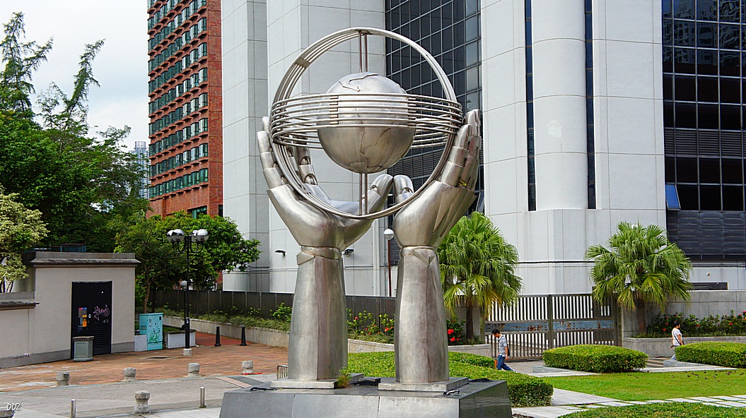 http://i.dcview.tw/gallery/201209/3fa6dc3e01702743346e5da1b805d1d4.jpg