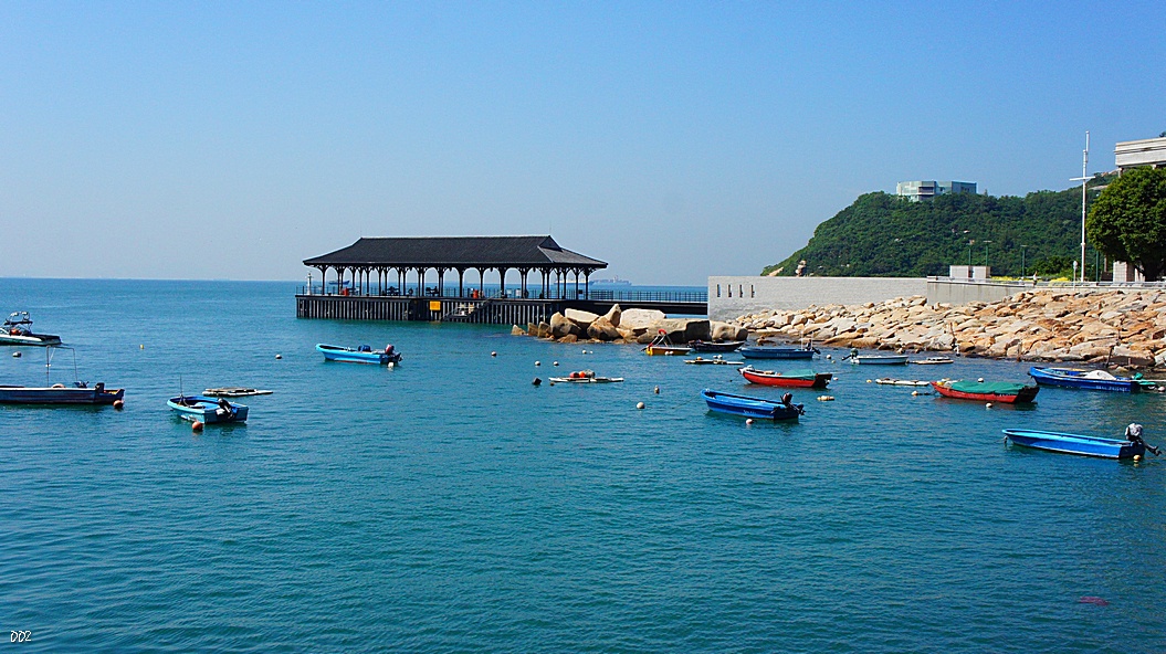 http://i.dcview.tw/gallery/201209/48b36a36c908738c62052750a8319ce2.jpg