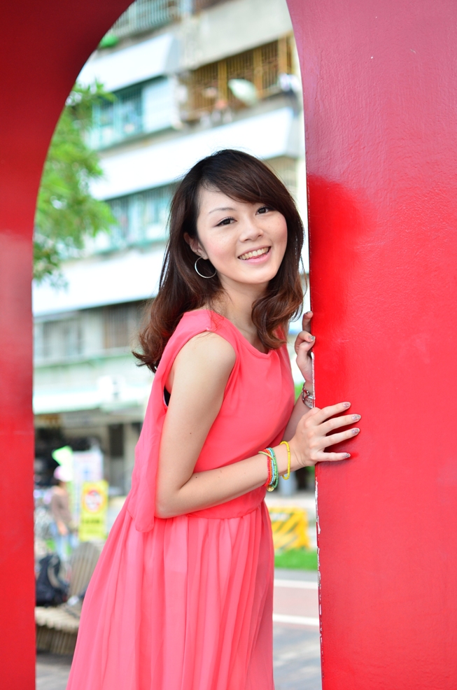 http://i.dcview.tw/gallery/201209/5bf7be6fa43ed2ebe84e9525d9c742d7.jpg