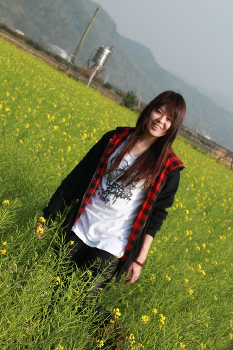 http://i.dcview.tw/gallery/201209/653527fc42b53035e92146826f43fdfa.jpg