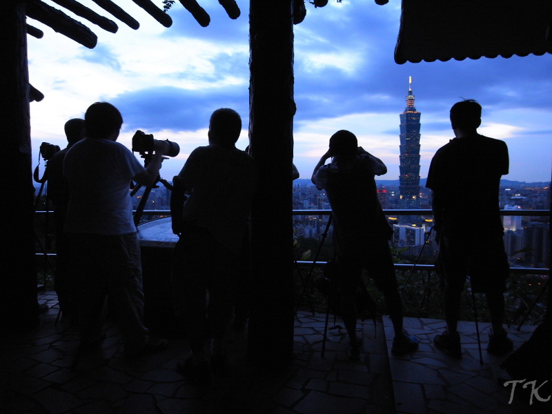 http://i.dcview.tw/gallery/201209/6579d7eb73bae1834f0ee2df7884b5ae.jpg