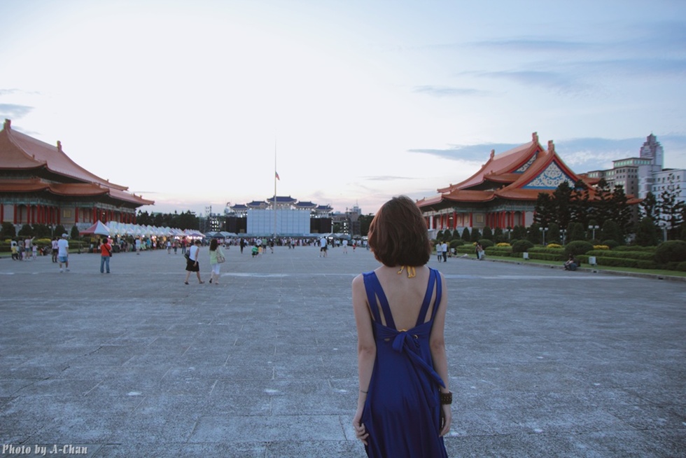 http://i.dcview.tw/gallery/201209/66eab9ac64f3647de6f772e33b731e73.jpg