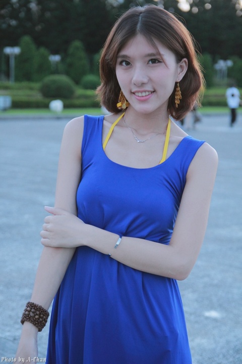 http://i.dcview.tw/gallery/201209/6b5491012d0922ac3f104fe54ac8a12b.jpg