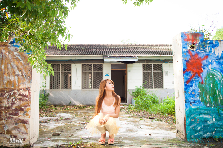 http://i.dcview.tw/gallery/201209/7750fdfc98b95f6013f0e2a02d0ddedc.jpg