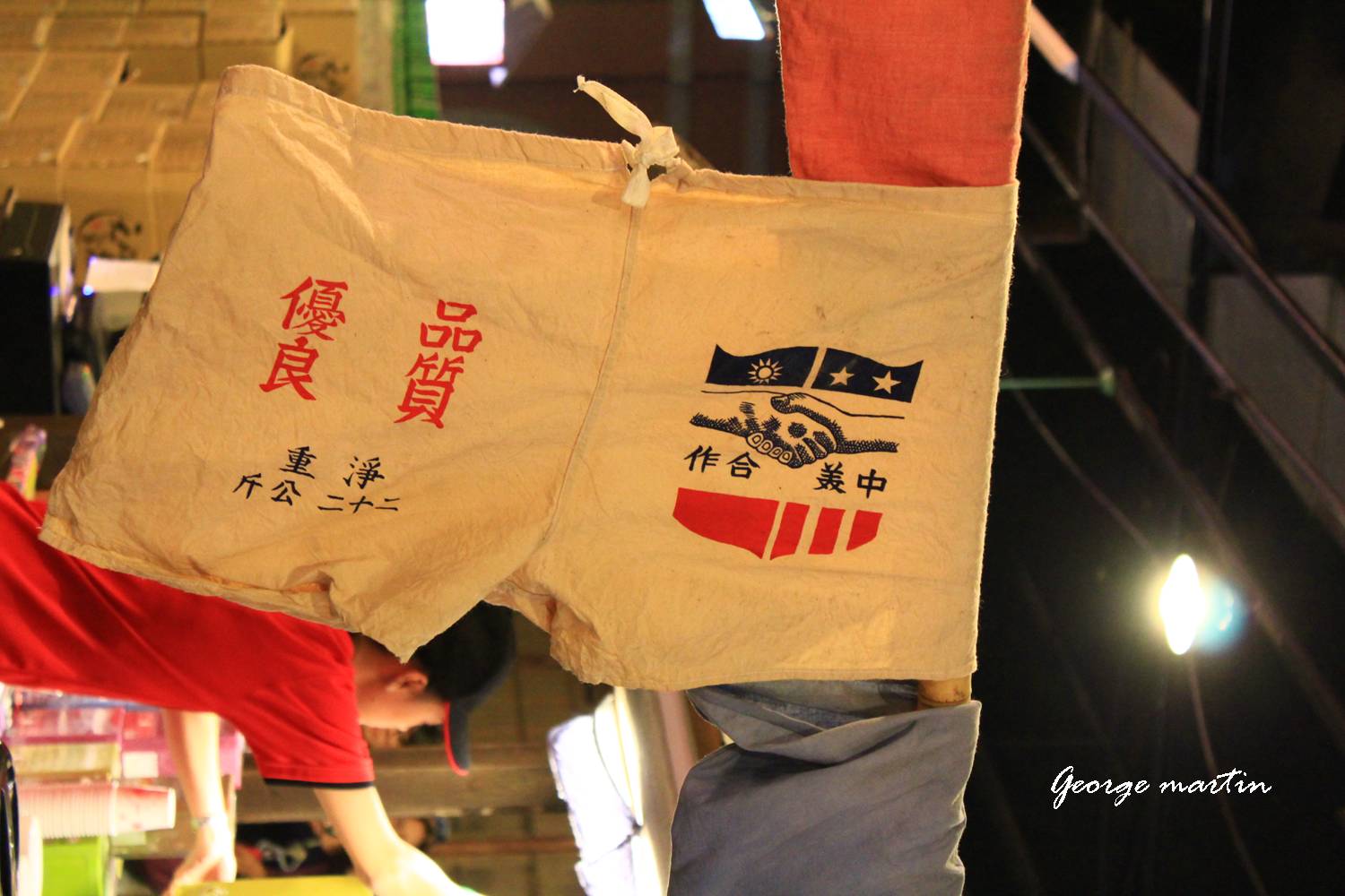 http://i.dcview.tw/gallery/201209/7868b0249be9a26fe26063abd0c7e783.jpg