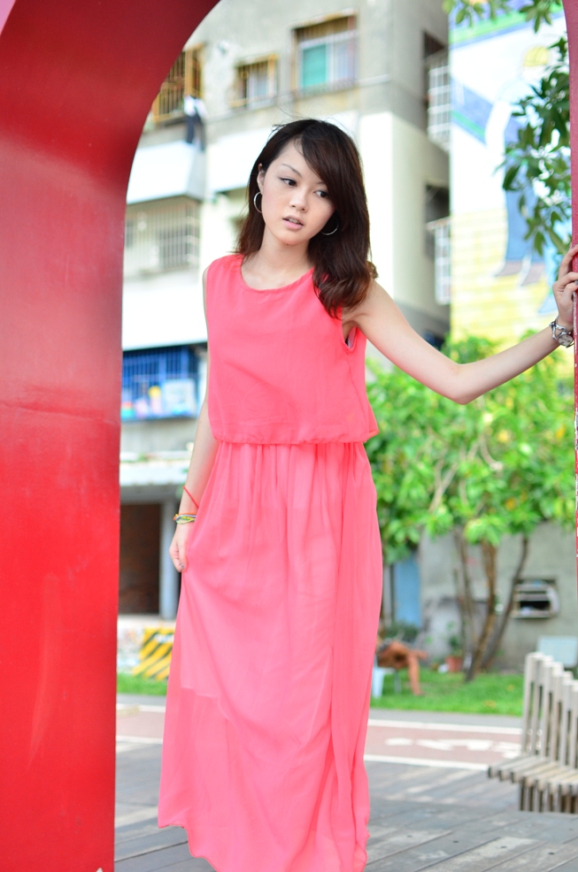 http://i.dcview.tw/gallery/201209/866be0fca2b5554dee82a0dac7341950.jpg