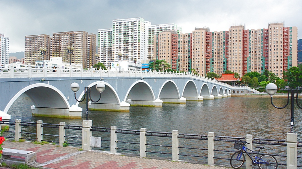 http://i.dcview.tw/gallery/201209/8fbfec24324a7b03839926c39f5181fd.jpg