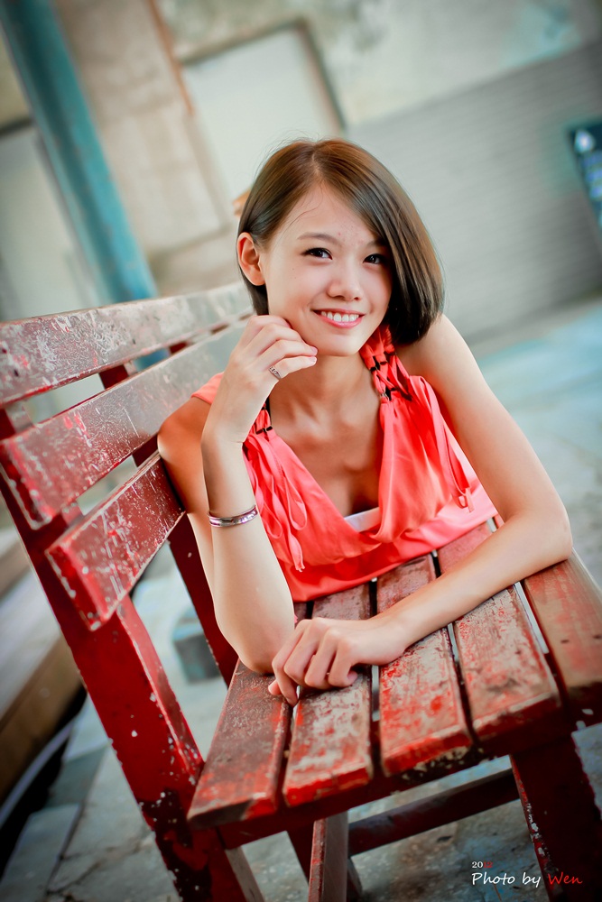 http://i.dcview.tw/gallery/201209/94a4a17b58a6084b8e5f1218253d0a72.jpg