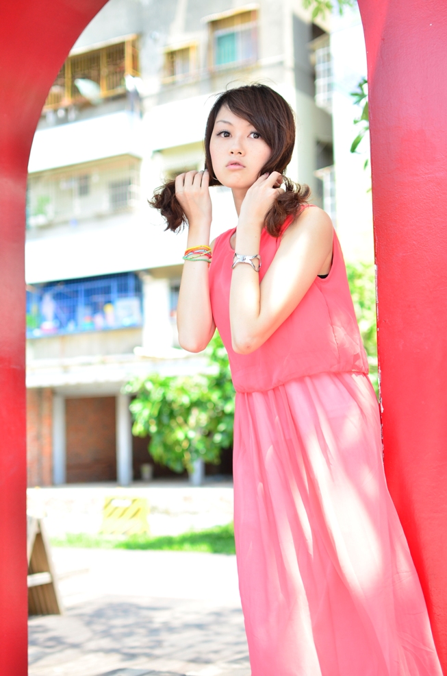 http://i.dcview.tw/gallery/201209/967aacdfe60934b4c61340c2ca50e97b.jpg