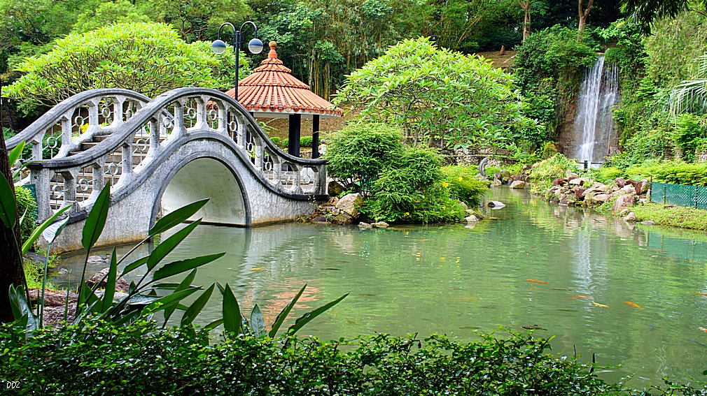 http://i.dcview.tw/gallery/201209/984b9fee3baf2246cf12b247bb8705b7.jpg