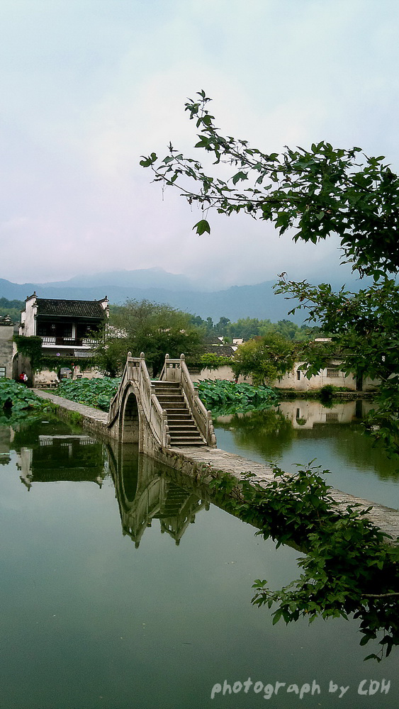 http://i.dcview.tw/gallery/201209/9ccde66856f4cd752d04985b741dc4fa.jpg