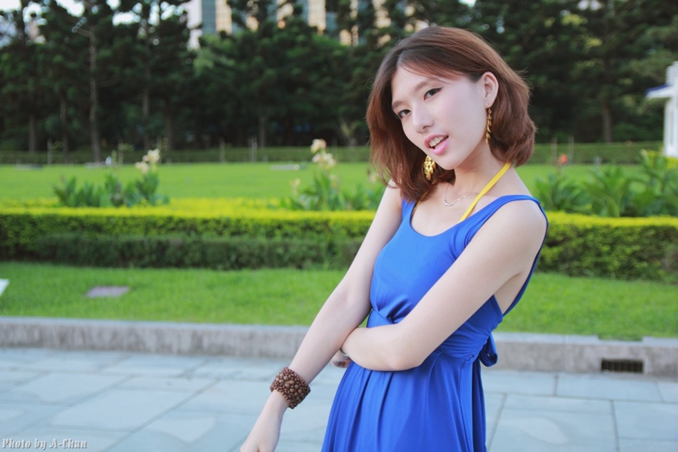 http://i.dcview.tw/gallery/201209/c3f85deb2a66f9766996b1aa93e6c16d.jpg