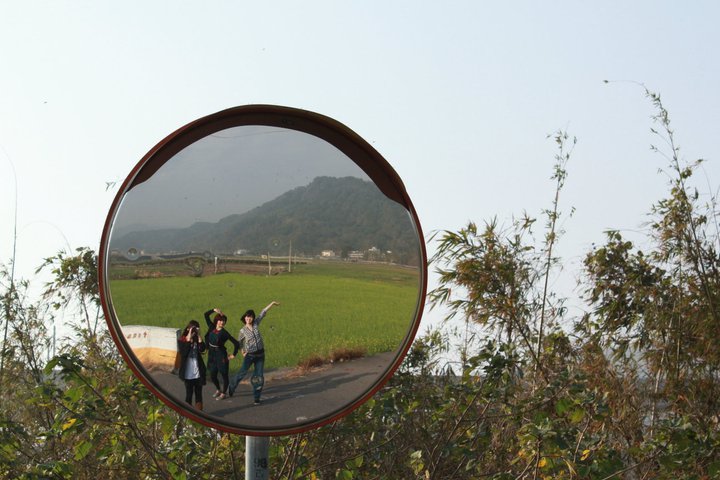 http://i.dcview.tw/gallery/201209/ca68981457ac519d5297222824fa55bf.jpg
