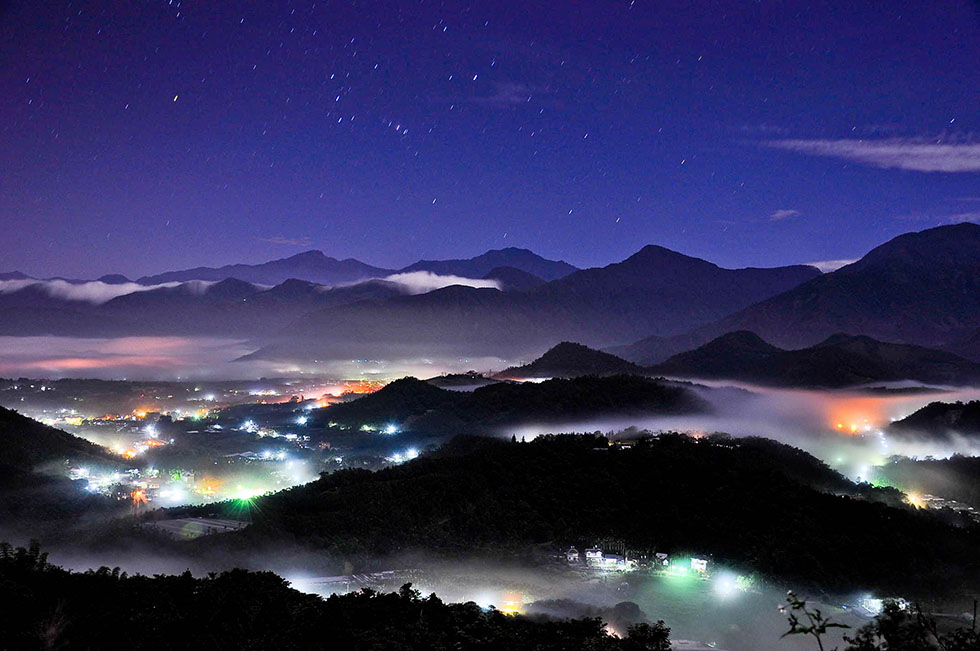 http://i.dcview.tw/gallery/201209/d377c240fa419c69662d4b1434c7afa2.jpg