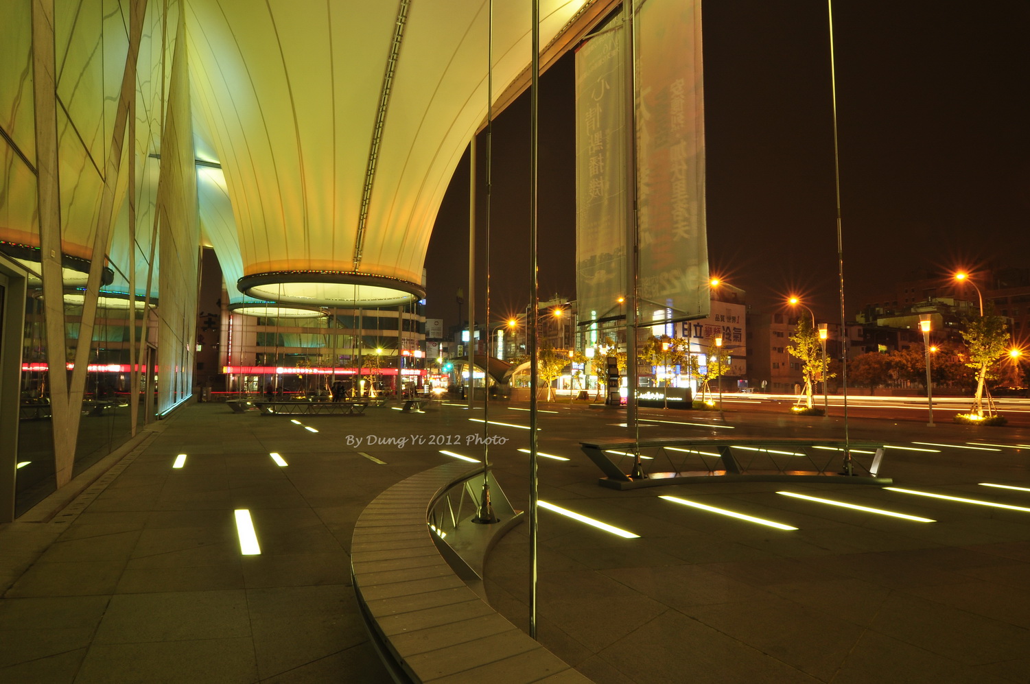 http://i.dcview.tw/gallery/201209/d8d6ccf7e1dac95ffa6b6a343f36fbb4.jpg