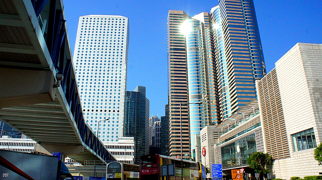 http://i.dcview.tw/gallery/201209/e35d0fff8b0b0085ea5b15fe0014cf69.jpg