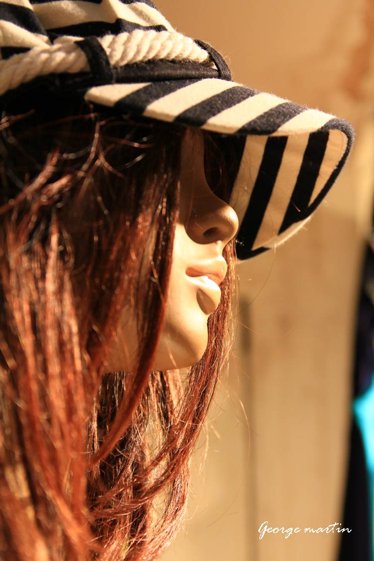 http://i.dcview.tw/gallery/201209/e475f3e5748e19ed93a63c2d225352db.jpg