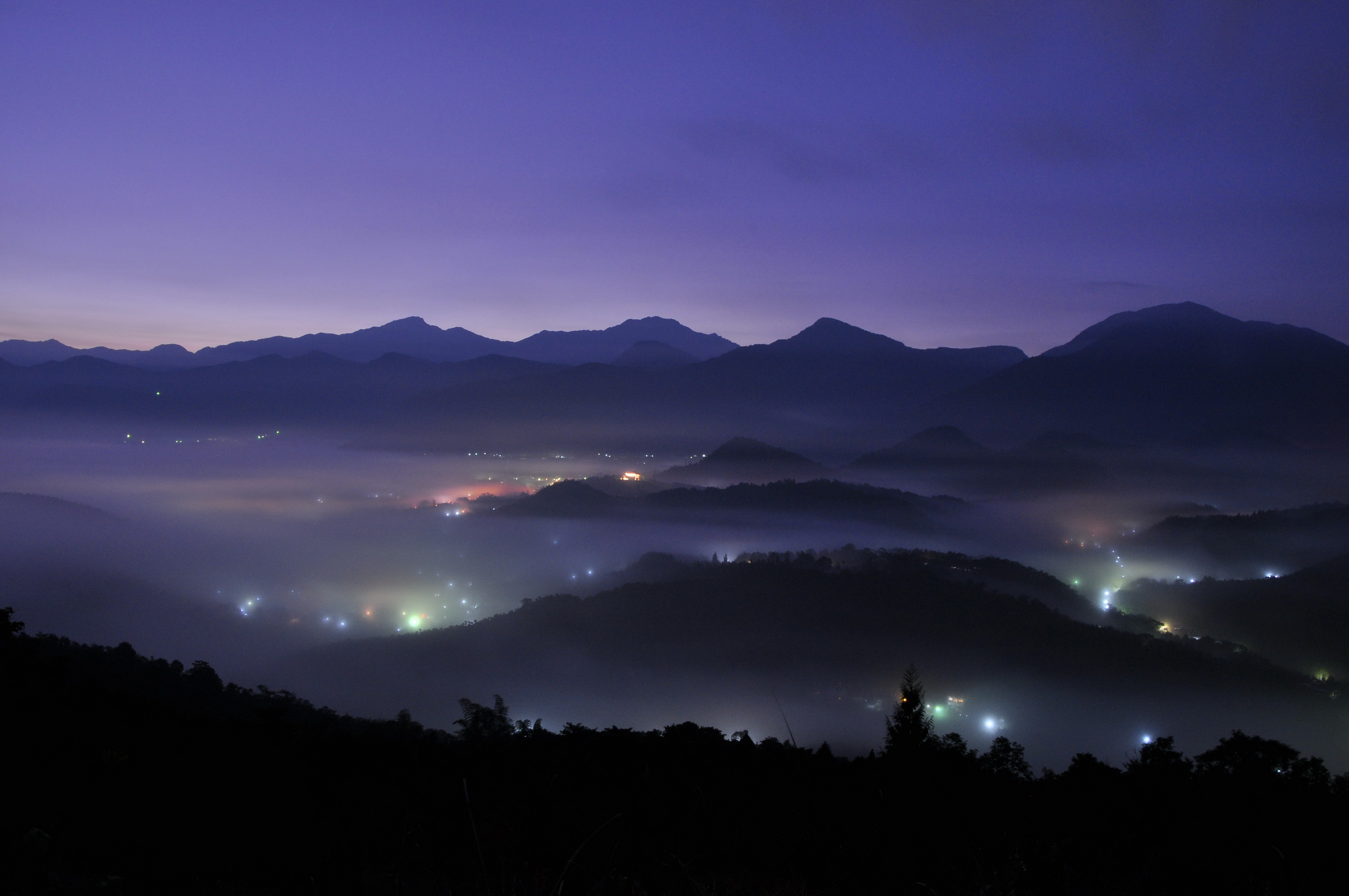 http://i.dcview.tw/gallery/201209/e556b786a26104e230628806bfb5b282.jpg