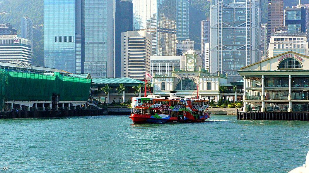 http://i.dcview.tw/gallery/201209/e8d4005d17d14459298412a464734efc.jpg