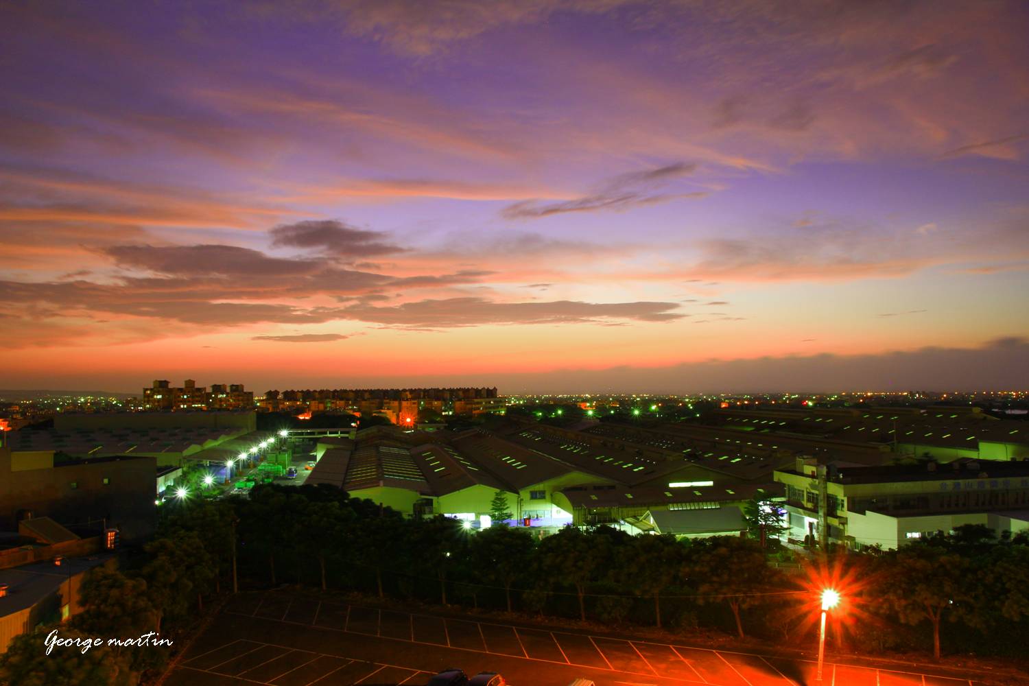 http://i.dcview.tw/gallery/201209/ffdea1a642e78feb2e1cb115db8eef99.jpg