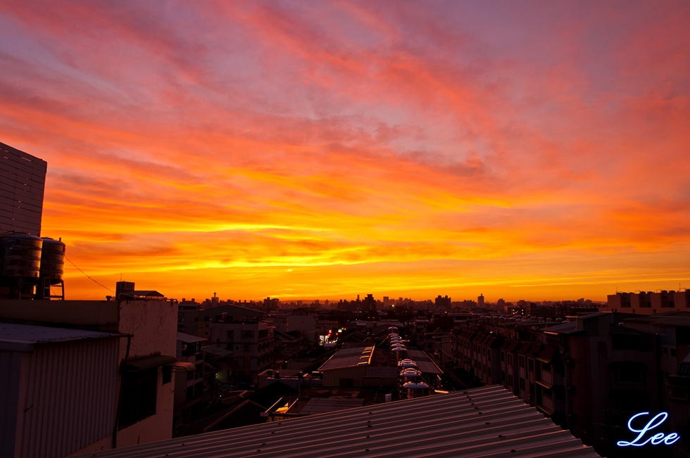http://i.dcview.tw/gallery/201210/216539a4ee6be1993c299cc0a16ccd35.jpg