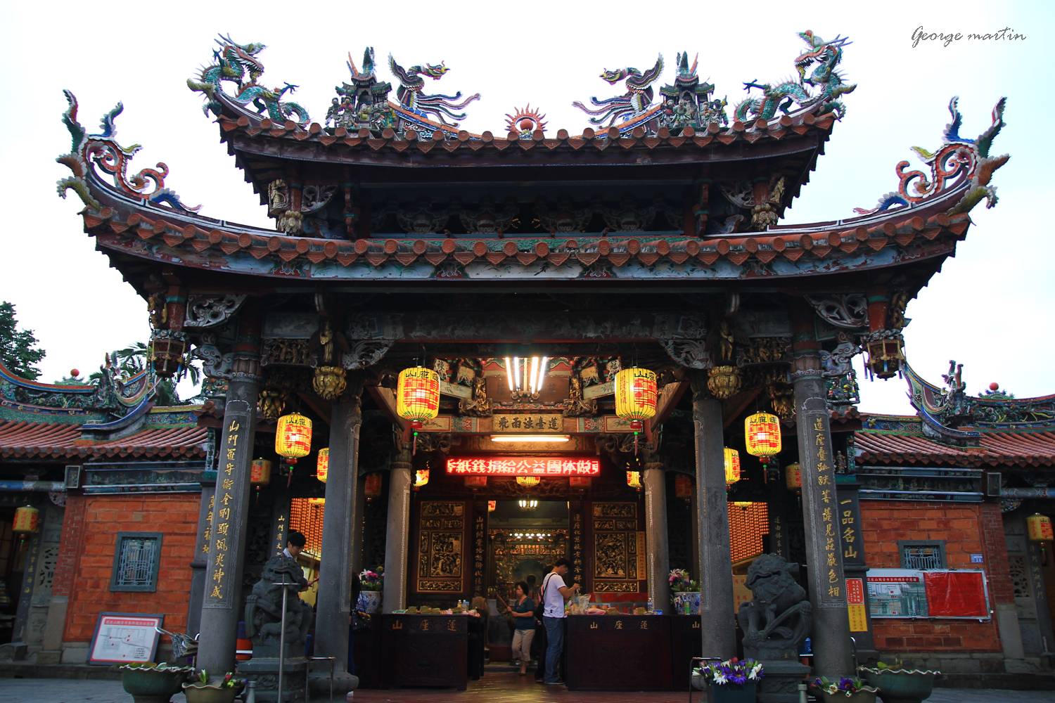 http://i.dcview.tw/gallery/201210/37aa8c0f779d168175445cc604e15542.jpg