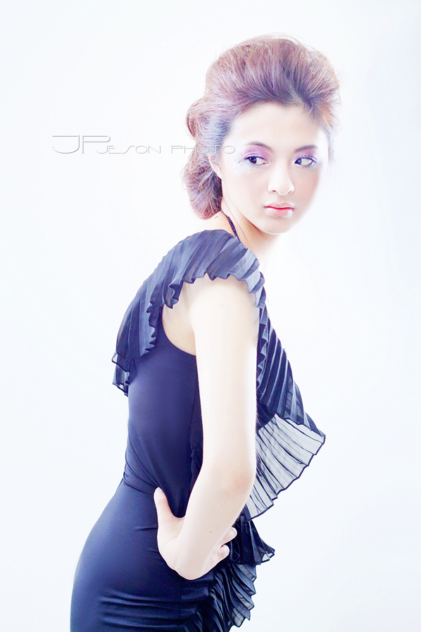 http://i.dcview.tw/gallery/201210/46686f53cc40c972d89d36e83e3bf1c7.jpg