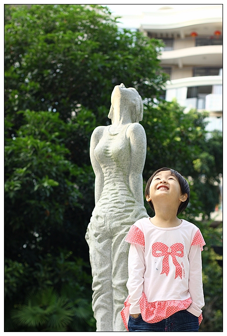 http://i.dcview.tw/gallery/201210/47c60bc80eaaac60684f106bc84f9f96.jpg