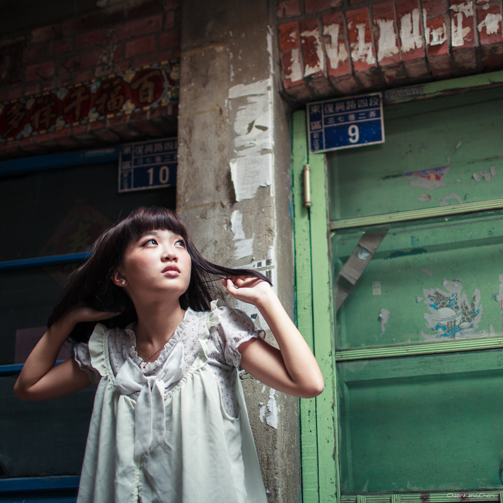 http://i.dcview.tw/gallery/201210/4c8ce9a61dc9d808f54bc3f73222890d.jpg