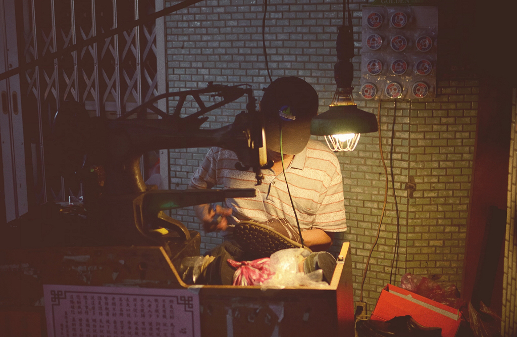 http://i.dcview.tw/gallery/201210/6f98410455aa867a5a46c6bf47657710.jpg