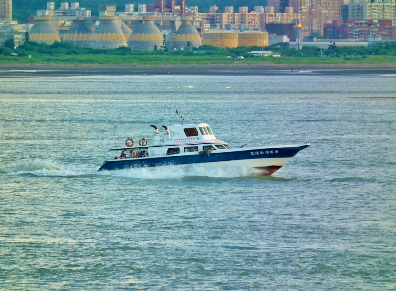 http://i.dcview.tw/gallery/201210/7997c07afcb789e8267353f308c25166.jpg