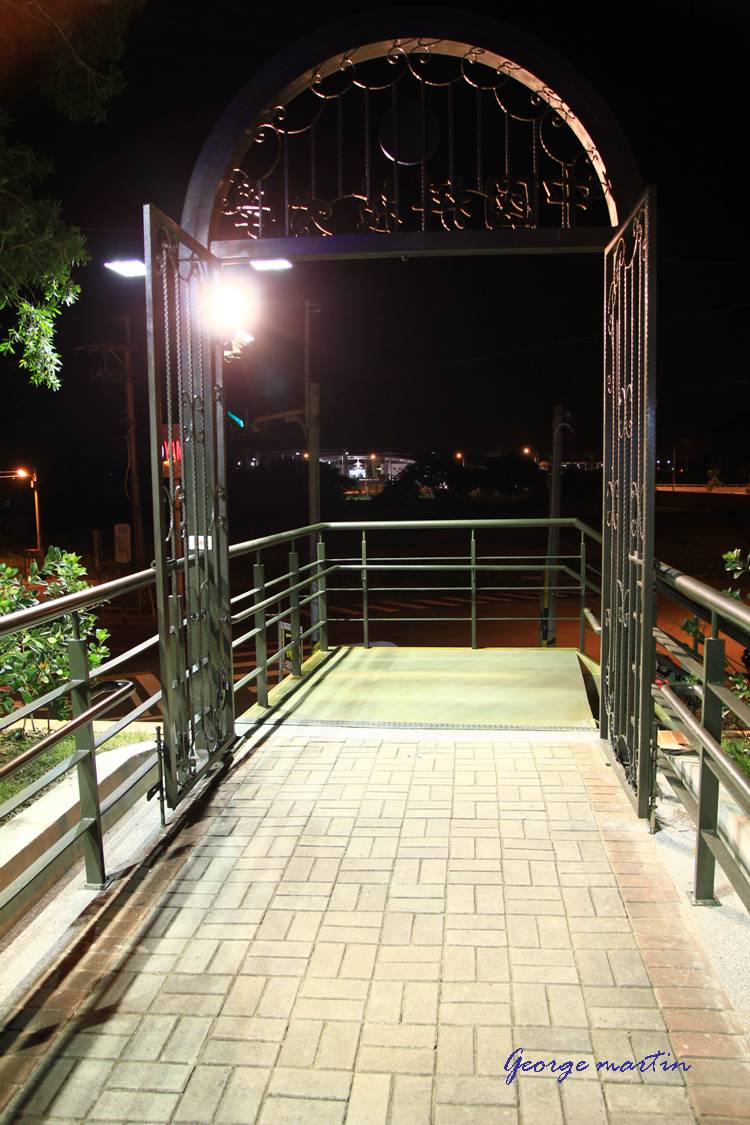 http://i.dcview.tw/gallery/201210/84e588e63f5d75b59fbe8fdc09cd4b39.jpg
